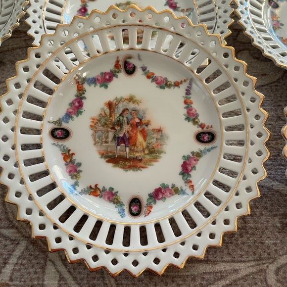 Antique German Porcelain Reticulate Bowl - Picture 5 of 8